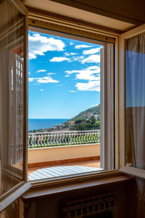 סנרמו 168B - La Terrazza Sul Mare, Casa A 10 Minuti Da Spiaggia, Parcheggio Privato Gratis מראה חיצוני תמונה